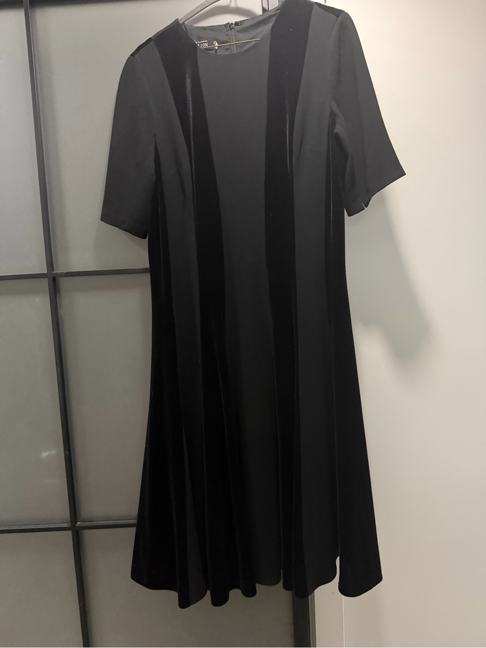 Teri Jon Black Velvet-Panel A-Line Dress